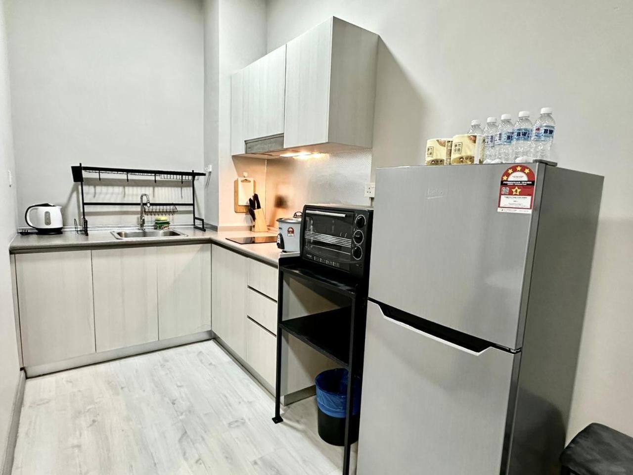 L Homestay Jesseltonquay Jq Kk City亚庇市区中心民宿2房1厕 コタキナバル エクステリア 写真